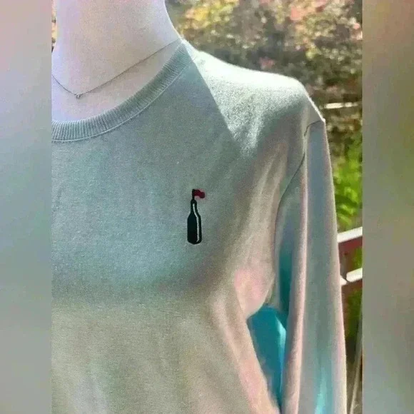 NWT-Ahead Ladies sweater-Size Medium-Light Blue - Picture 3 of 8